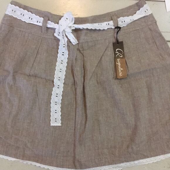 Charlotte Russe Pixie Mini Skirt size 11 Stretch Linen blend Dainty Lace Belt - Picture 1 of 4